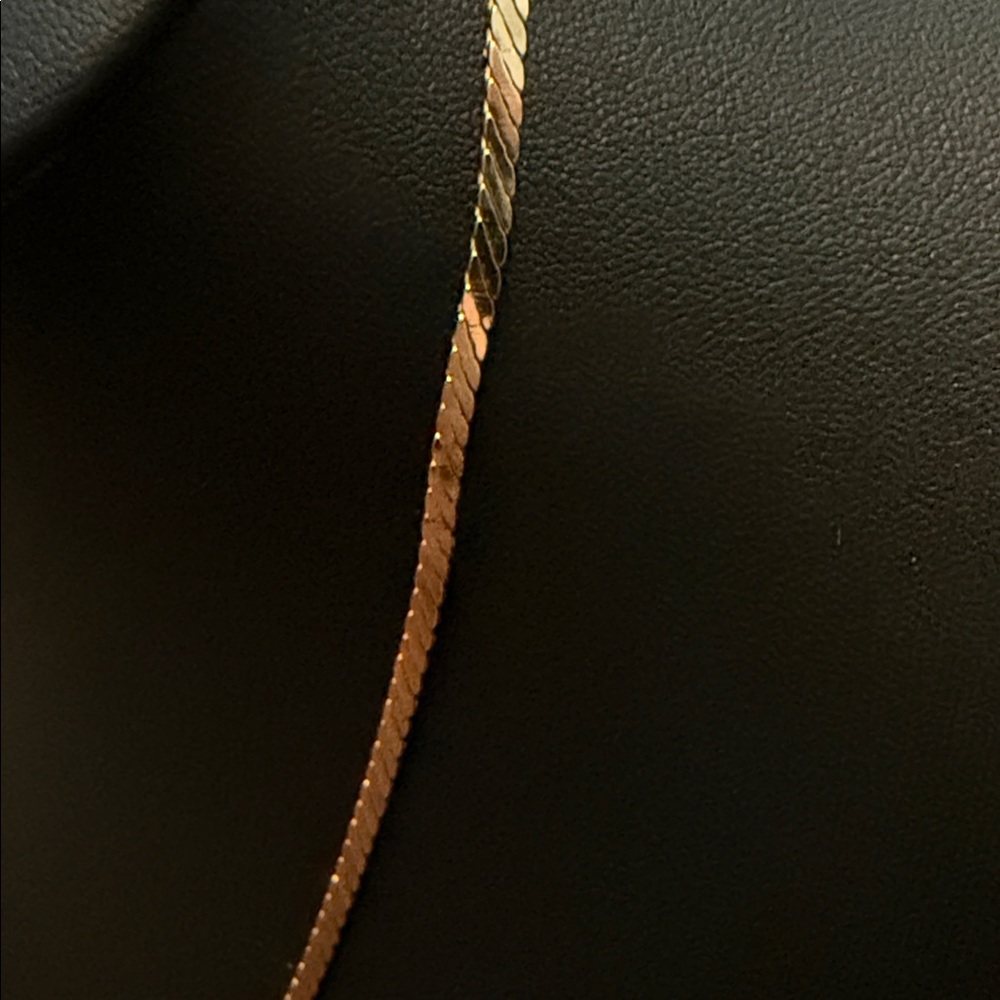 Stunning Vintage DIOR Gold Triangle Pendant Necklace - Picture 7 of 7